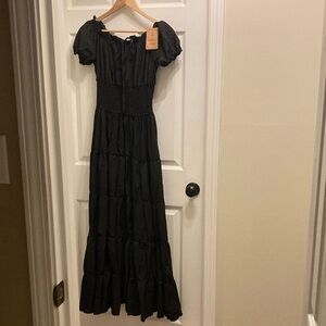 Elegant Black Off-Shoulder Maxi Dress Renaissance style costume NWT size M